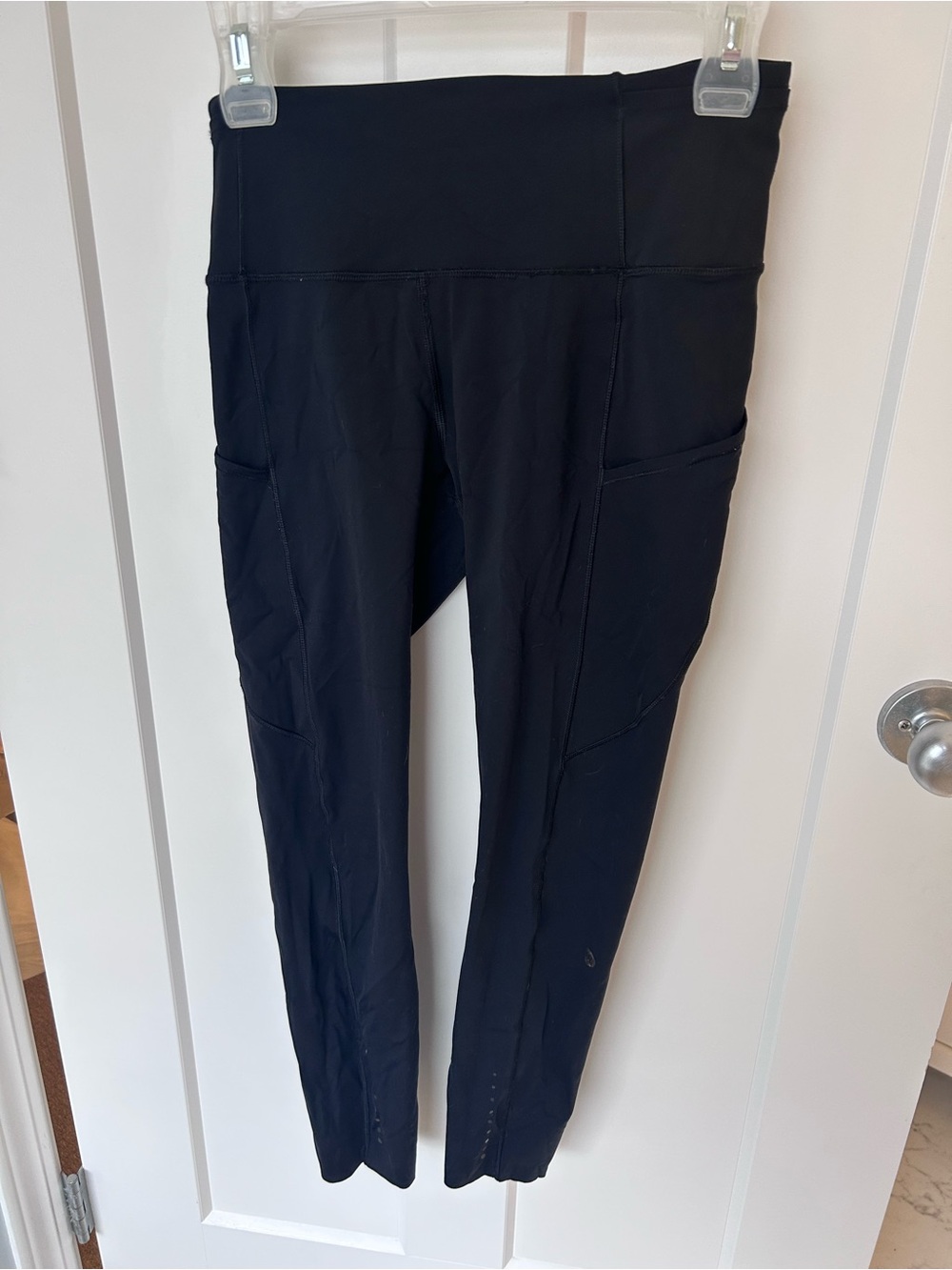 Lululemon athletica Fast & Free Black High-Rise Tights with Side Pockets Size 6